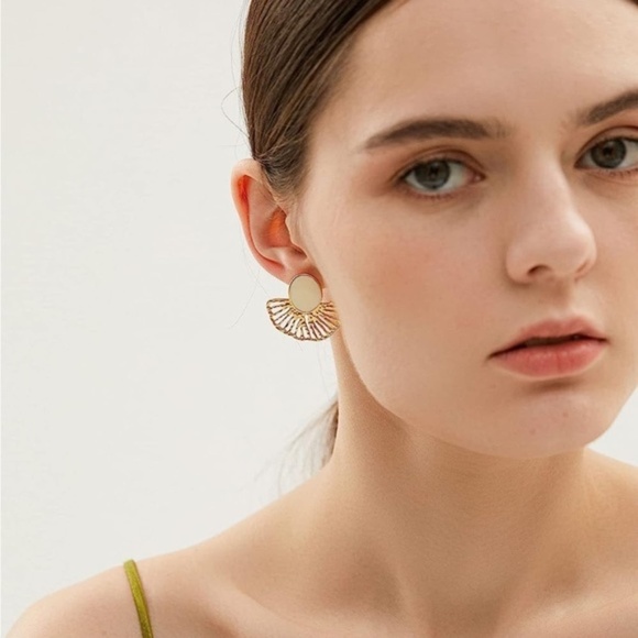 Gold 14k Gold Plated Stud Earrings - Picture 2 of 4